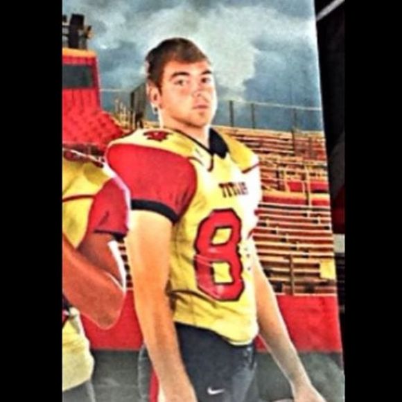 Meet your Posher, Andrew - Picture 1 of 1